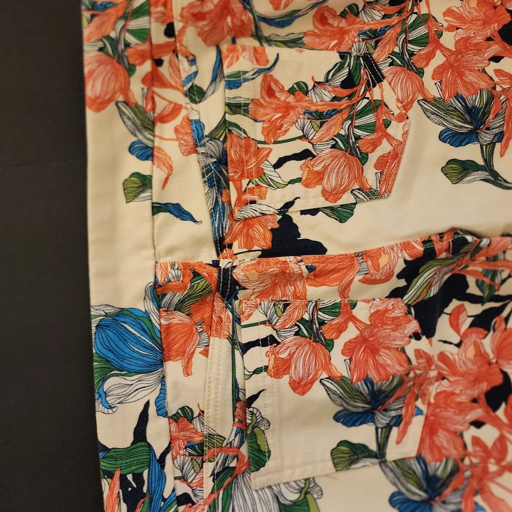 Preowned Chico Jeggings Ankle, Floral, Women's Size 0.5, USA 6P Good - Picture 5 of 14